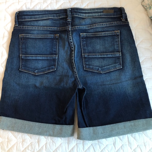 Kut From The Cloth - Catherine Boyfriend Shorts - Picture 2 of 6